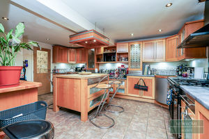 Photo 9- click for photo gallery